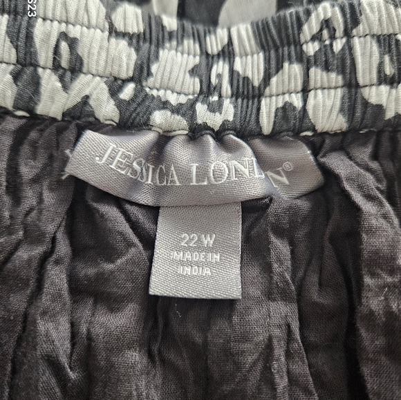 Jessica London Monochrome Animal Print Midi Skirt - Picture 3 of 4